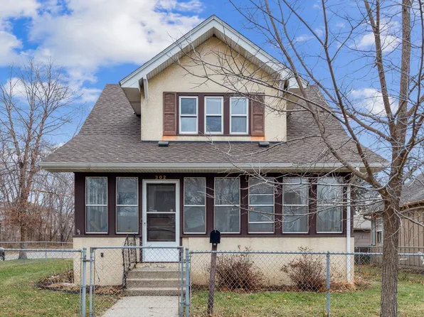 302 Osceola Ave S, Saint Paul, MN 55102