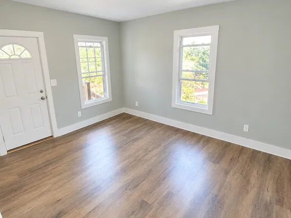 358 Main St #6, Biddeford, ME 04005