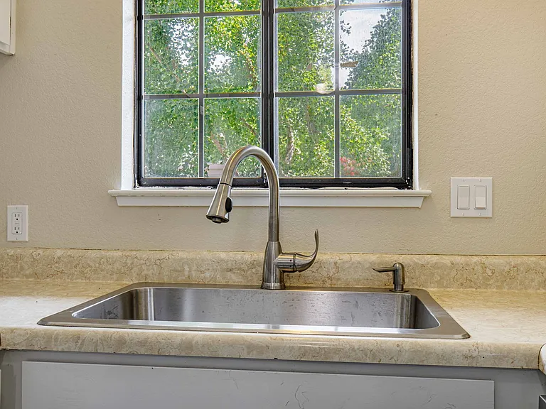 3521 Akeby Dr — Photo 10