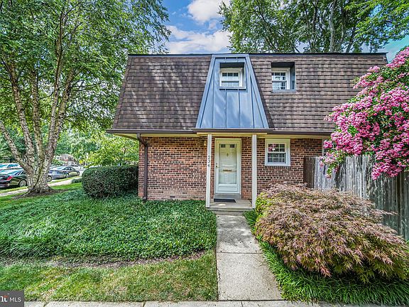 2nd image of 234 S Virginia Ave #93