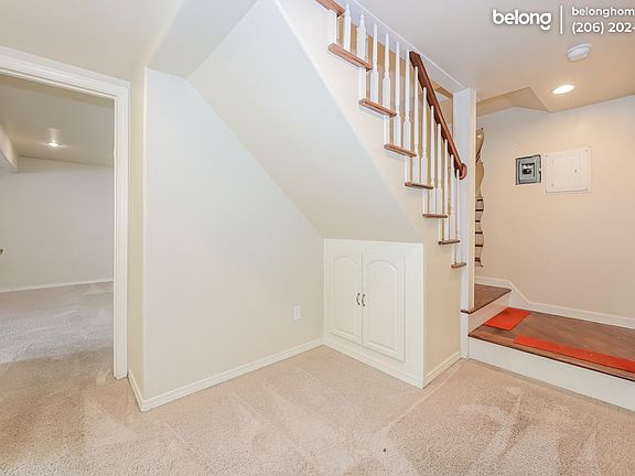3rd image of 16935 NE 17th Pl