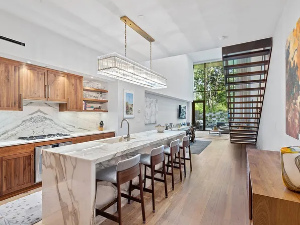 130 Furman St APT S-106, Brooklyn, NY 11201