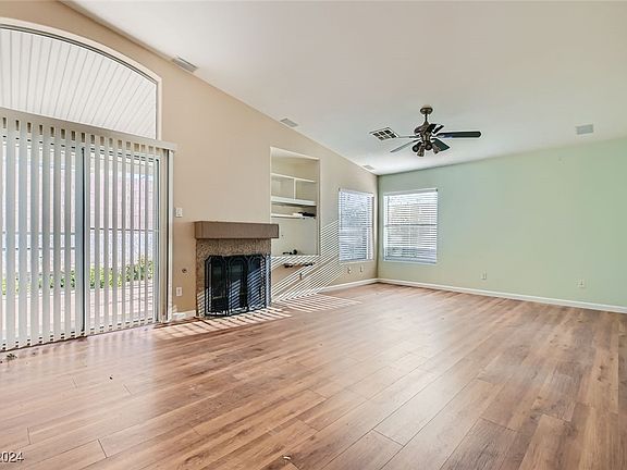 5th image of 5008 Tropical Cliff Ave