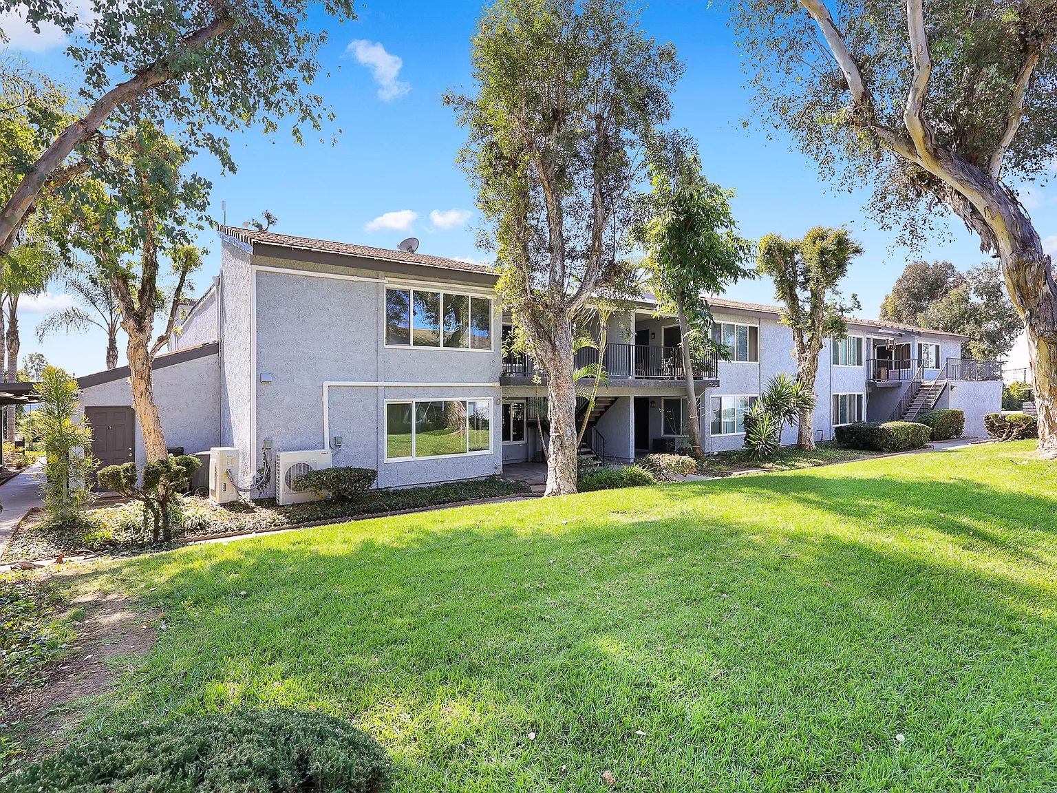 Cambridge Garden Apartments — Photo 4