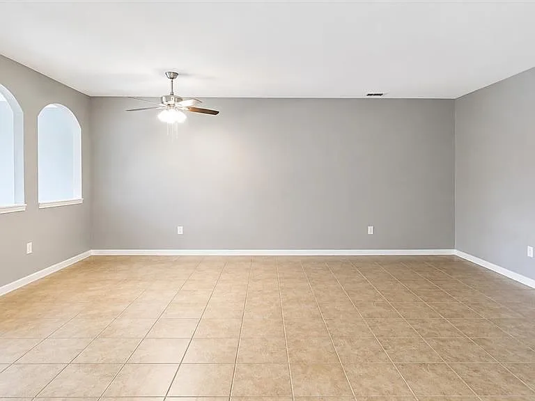 3696 Parkridge Cir #26-105 — Photo 4