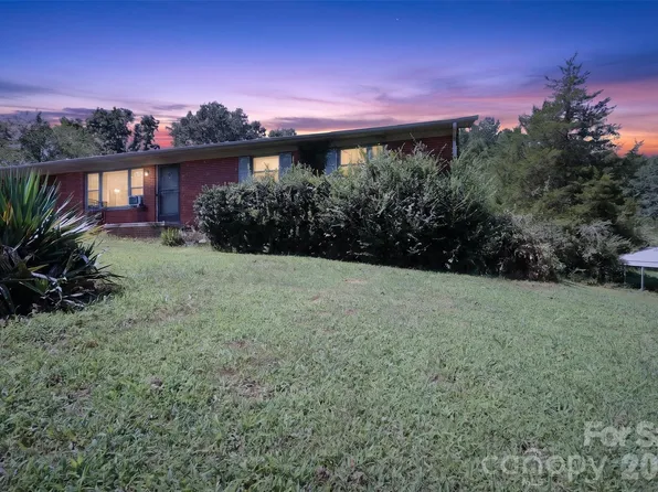 521 Lee Dr, Shelby, NC 28152