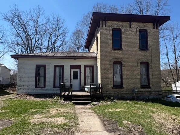 517 N Jefferson St, Ionia, MI 48846
