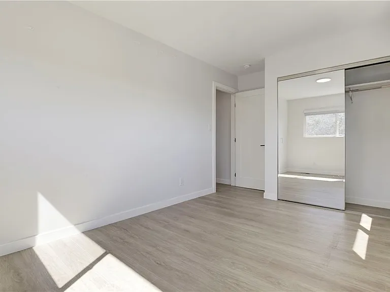 2641 Hermosa Ave #A — Photo 15