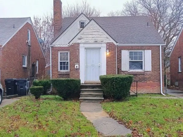 15216 Fairmount Dr, Detroit, MI 48205