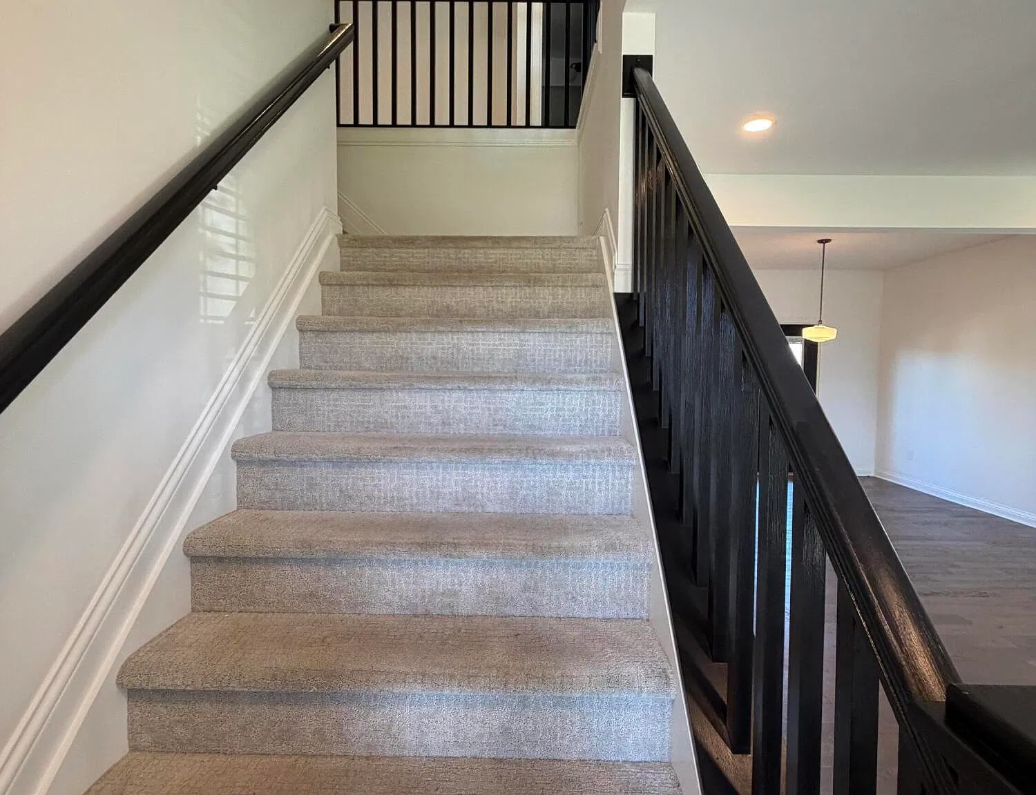 4 bed, 2.5 bath, 3313 sqft, $3,300 — Photo 4