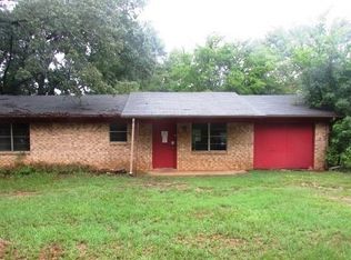 381 McQueen Rd, Kilgore, TX 75662