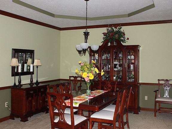 Formal dining room
