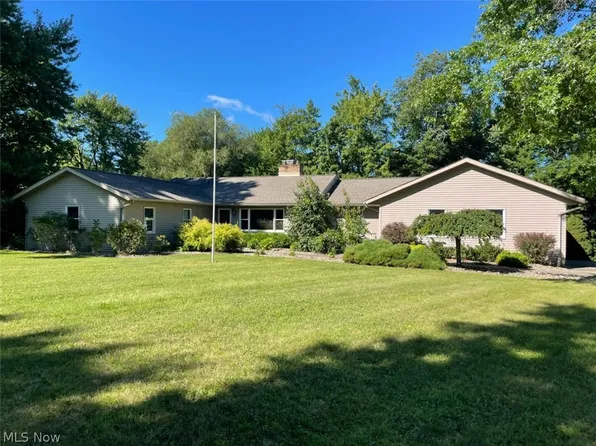 5741 Herbert Rd, Canfield, OH 44406