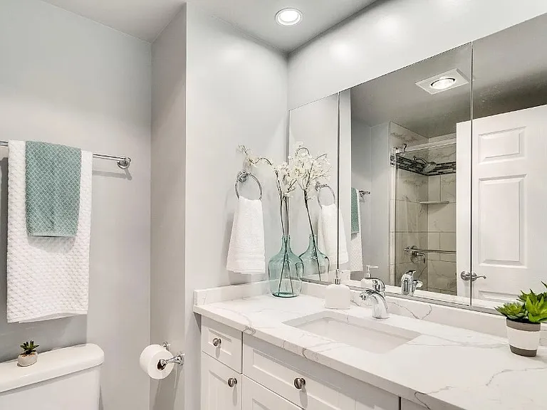 8 Eucalyptus Ct #8 — Photo 4