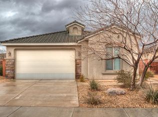 3153 E Fourteen Fairway Dr, Washington, UT 84780