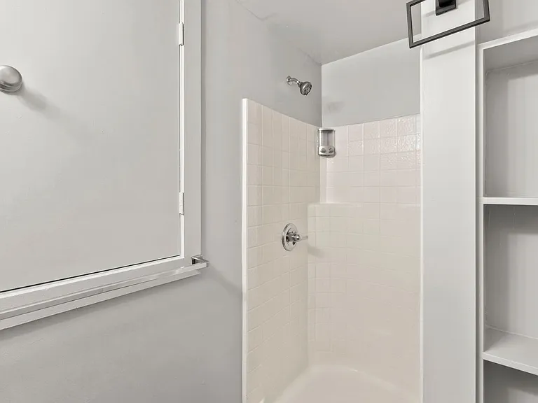 1409 1421 Sacramento Street 7 #9 — Photo 15
