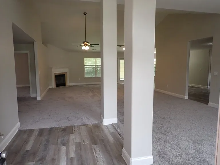 237 Cedar Mdw — Photo 19