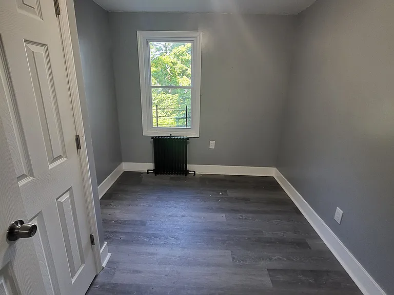 80 Glenwood Ave — Photo 5