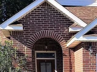 17063 Palm Ridge Dr, Diberville, MS 39540