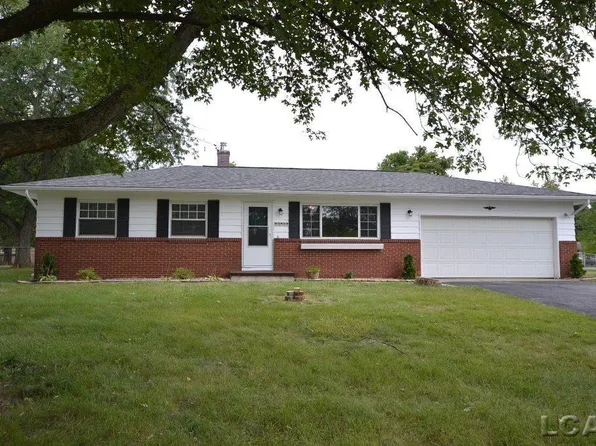5418 N Raisin Center Hwy, Tecumseh, MI 49286