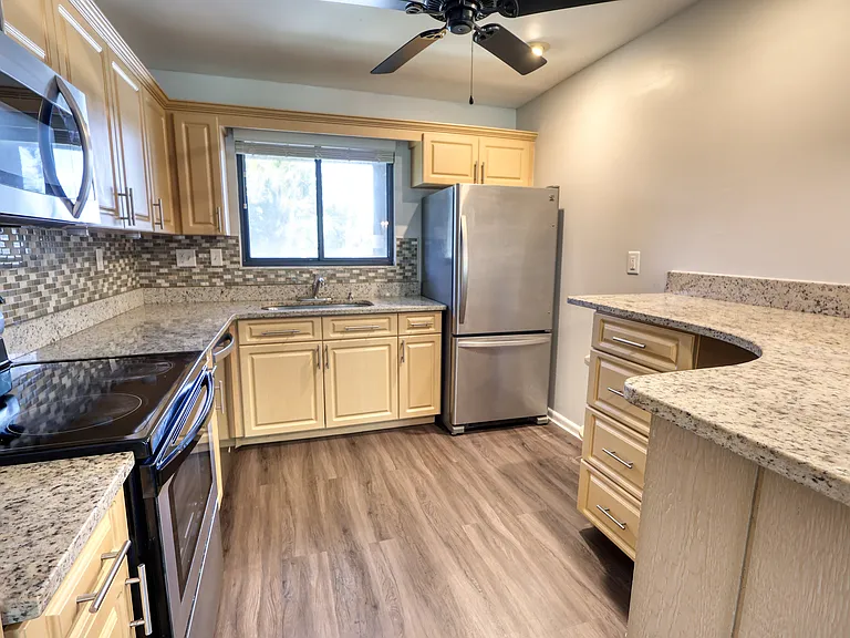 10755 Village Club Cir #202 — Photo 11