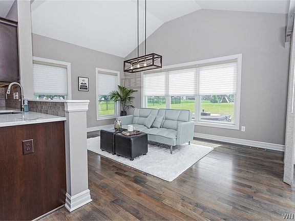 2nd image of 39 Knoche Way