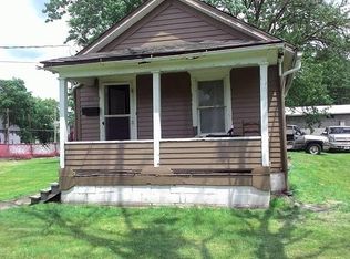 815 Darr Ave, Farrell, PA 16121