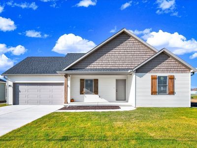 180 S Oak St, El Paso, IL, 61738