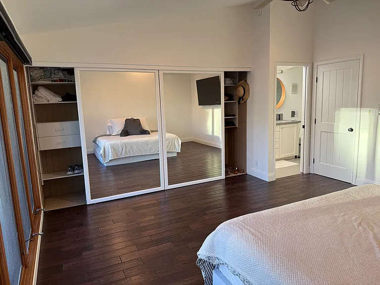 883 Acapulco St — Photo 21