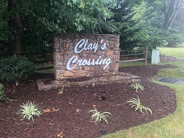 2nd image of 416 Clays Crossing Dr