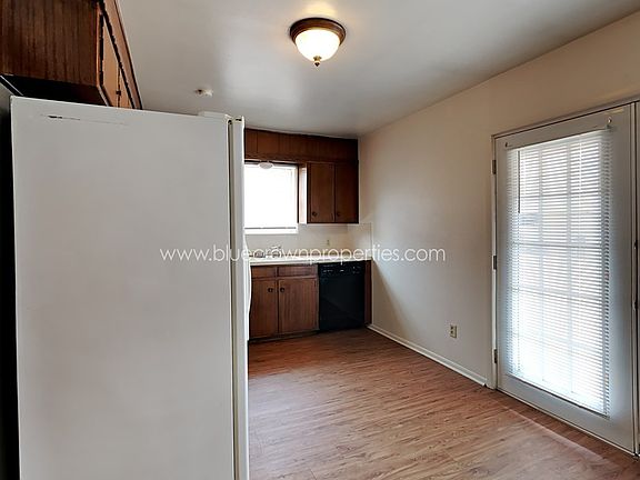 4th image of 6218 Wheaton Dr