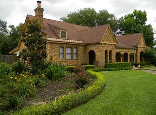 407 Sycamore St, Brenham, TX 77833