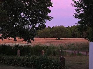 8 Sweet William Way, West Tisbury, MA 02575