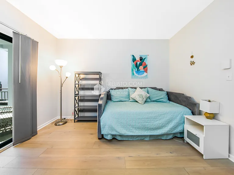 1425 Vallejo St #205 — Photo 9