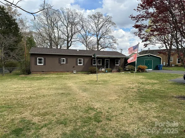 1514 N Piedmont Ave, Kings Mountain, NC 28086