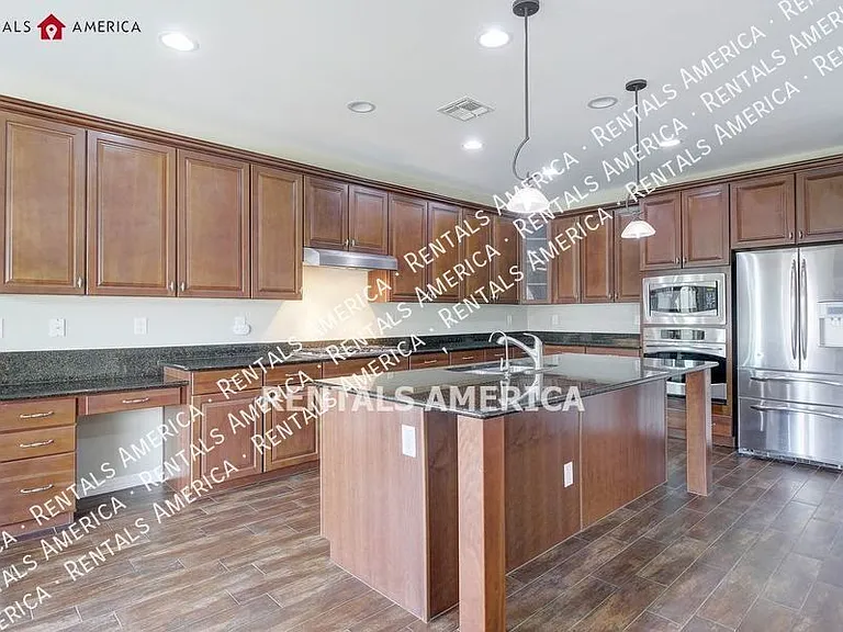 73 W Crescent Way — Photo 9