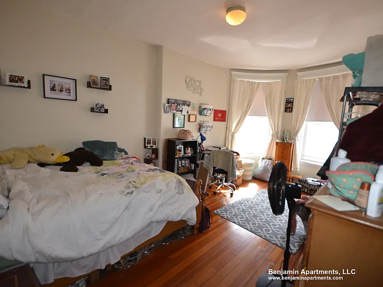 19 Mount Hood Rd #13 — Photo 8