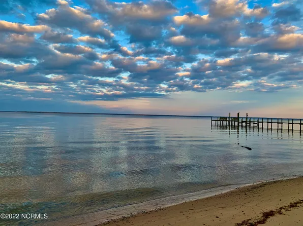 701 Neuse Harbour Boulevard, New Bern, NC 28560