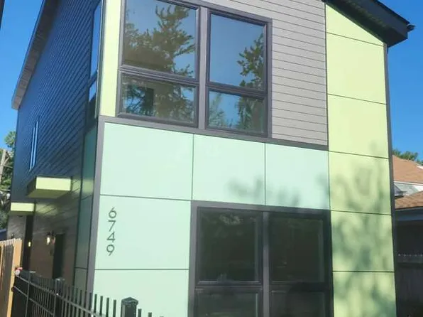 6749 S Langley Ave, Chicago, IL