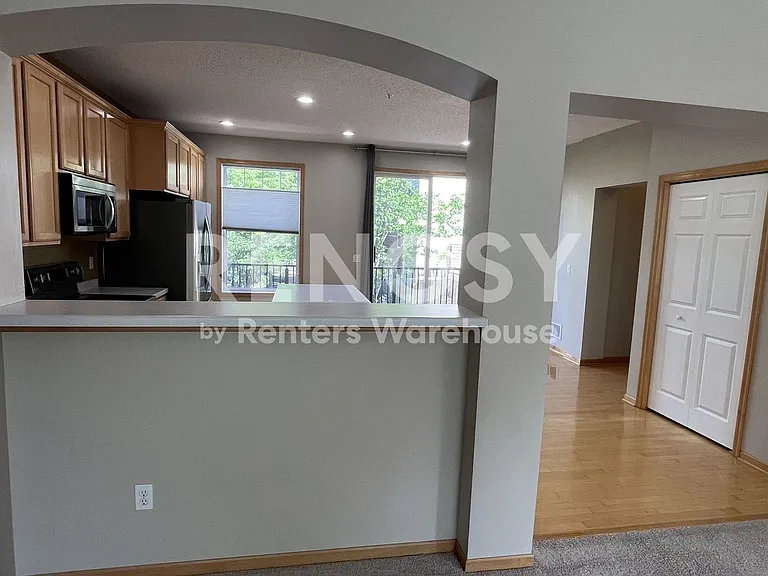 8285 Labont Way — Photo 6
