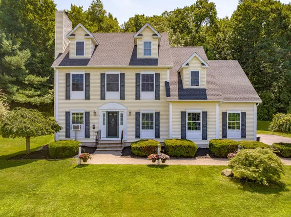 9 Candlewood Lane, Granby, CT 06035