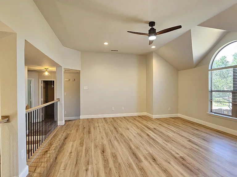 1201 Bradford Trace Dr — Photo 22