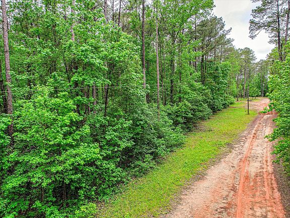 4th image of 1622 Hinton Wilson Road