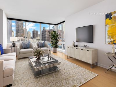 120 Riverside Blvd APT 16C, New York, NY, 10069