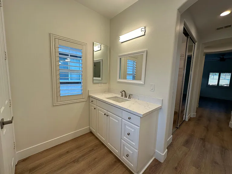 1523 Clifftop Ave — Photo 33