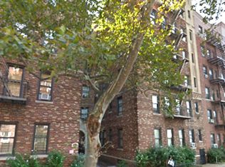 2530 30th Rd APT 3F, Astoria, NY 11102