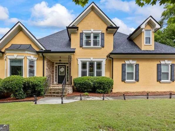 4720 Winding Rose Dr, Suwanee, GA 30024