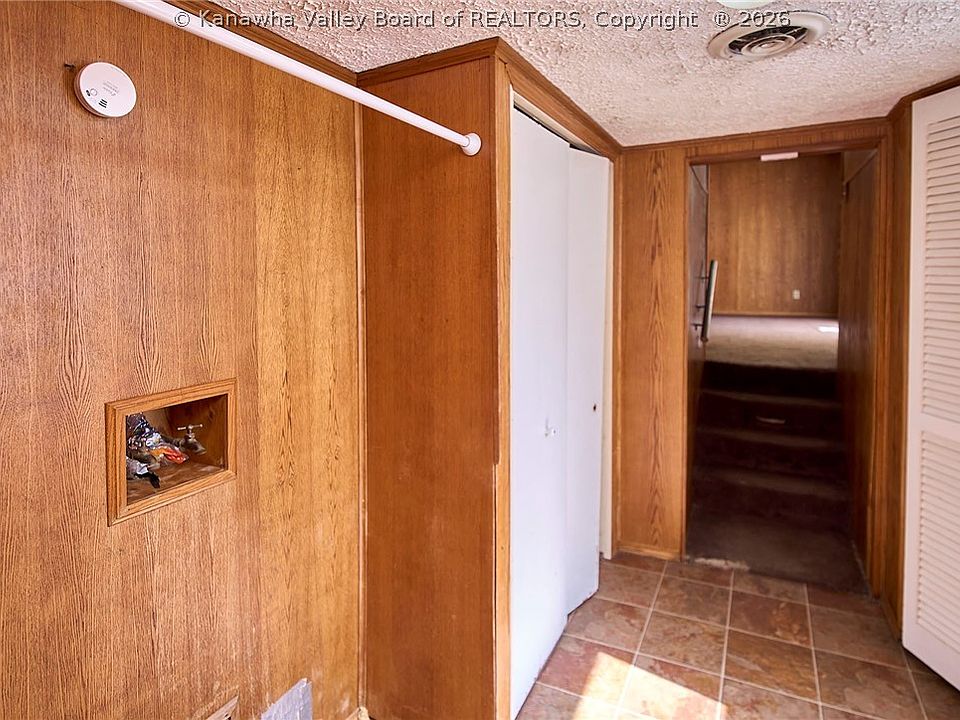19th image of 248 1st Ave