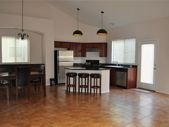3rd image of 9540 Quitman Ave
