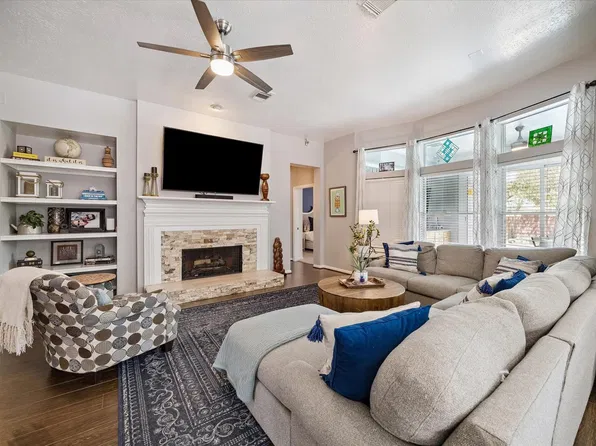 11615 Agate Canyon Ln, Houston, TX 77095